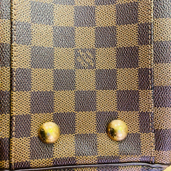 Louis Vuitton Trevi shoulder bag in Damier brown Ebene canvas. - Picture 11 of 14